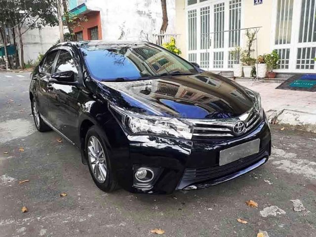 Xe Toyota Corolla Altis 2015, màu đen còn mới, 575 triệu0