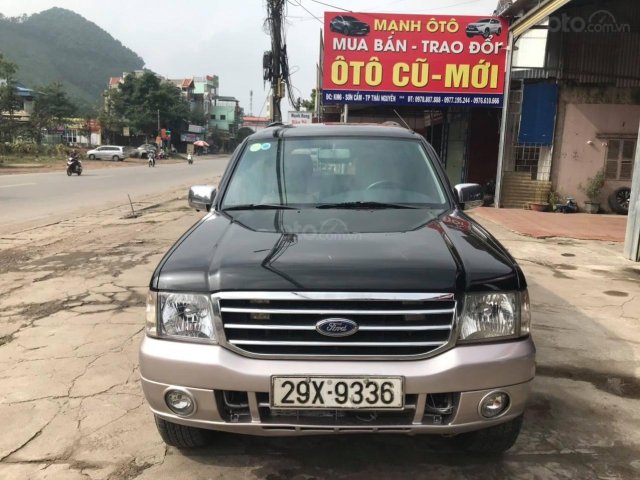 Bán ô tô Ford Everest năm 2005, màu đen chính chủ0