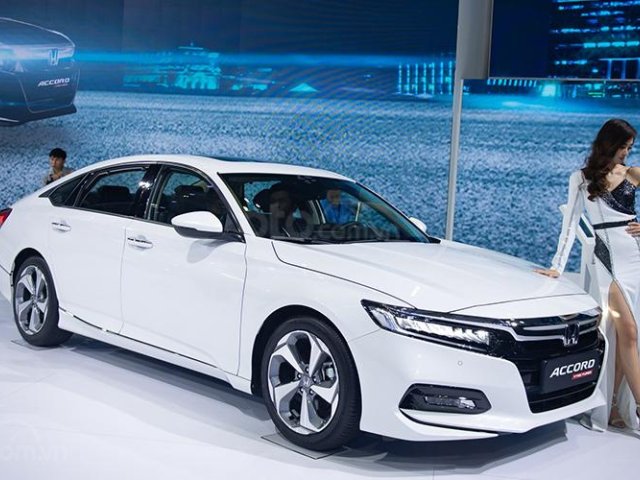 Giảm giá sâu với chiếc Honda Accord 1.5L Turbo đời 2020, giao nhanh toàn quốc