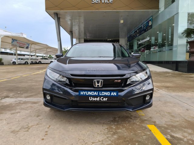 Civic RS 2019 màu xanh - đi 25.000km - xe siêu đẹp - 865tr - hỗ trợ trả góp 70% giá trị xe