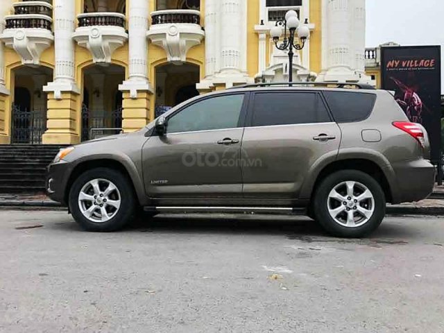 Xe Toyota RAV4 năm sản xuất 2009, màu nâu, nhập khẩu còn mới, giá chỉ 595 triệu0