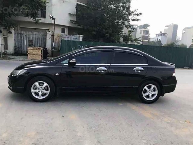 Cần bán lại xe Honda Civic sản xuất 2010, màu đen