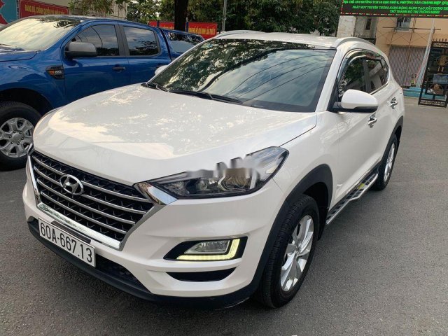 Bán Hyundai Tucson sản xuất năm 2019, form 2020, như mới0