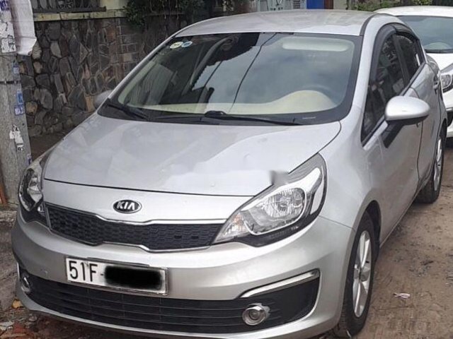 Xe Kia Rio sản xuất 2016, màu bạc, nhập khẩu nguyên chiếc chính chủ 