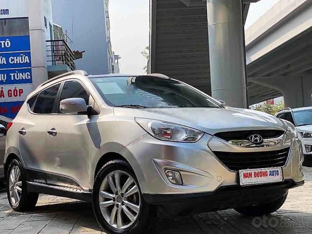 Cần bán gấp Hyundai Tucson năm sản xuất 2009, màu bạc, xe nhập chính chủ, 528tr0