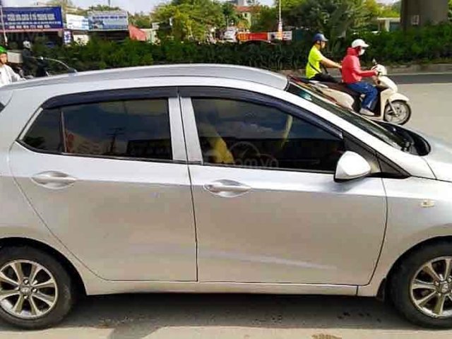 Cần bán lại xe Hyundai Grand i10 sản xuất năm 2014, màu bạc, nhập khẩu 0