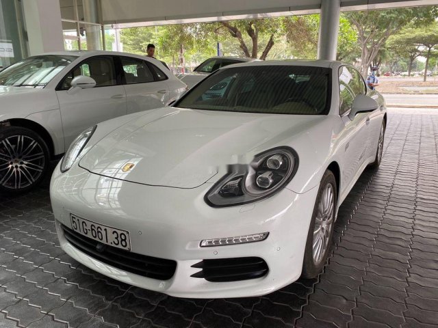 Bán Porsche Panamera sản xuất 2015, nhập khẩu còn mới0
