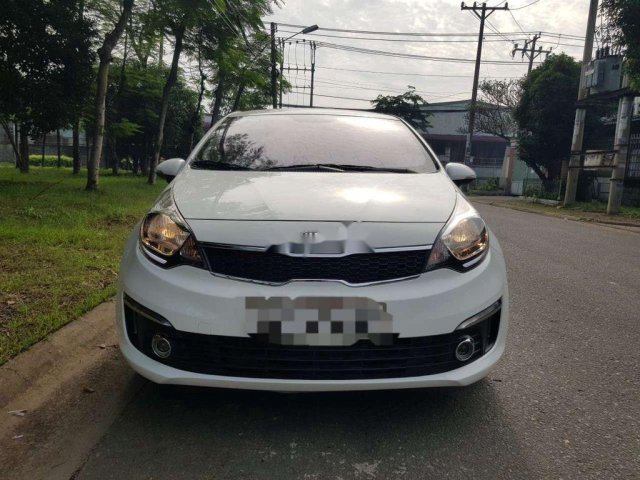 Cần bán gấp Kia Rio năm sản xuất 2015, nhập khẩu nguyên chiếc còn mới, giá chỉ 398 triệu0