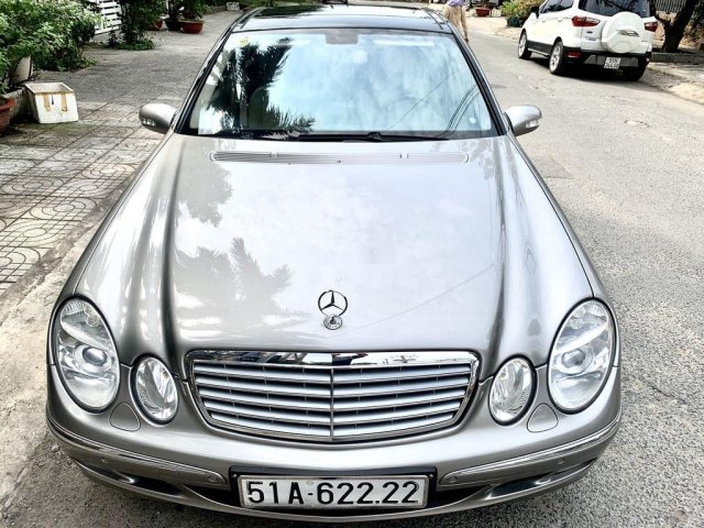 Cần bán xe Mercedes E280 2006, nhập khẩu, chính chủ0