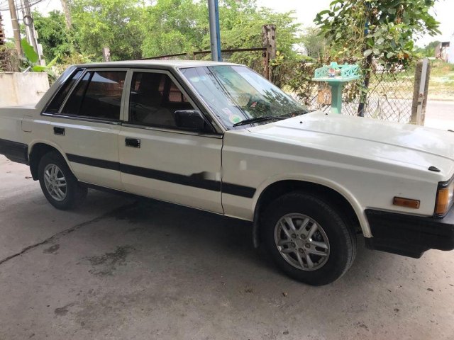 Bán Nissan Laurel năm sản xuất 1997 còn mới, giá tốt0