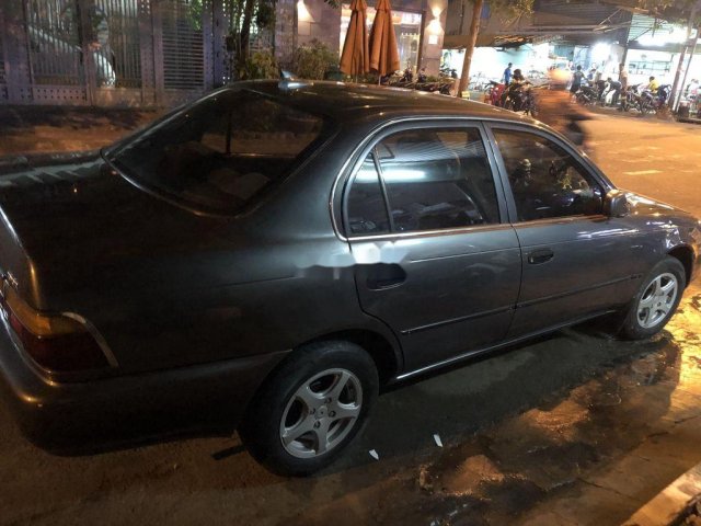 Cần bán gấp Toyota Corolla sản xuất 1996 còn mới0