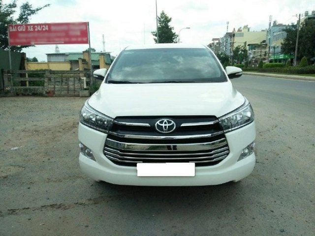 Bán xe Toyota Innova đời 2017, màu trắng 0