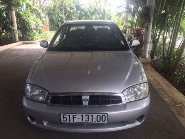 Cần bán xe Kia Spectra sản xuất năm 2005 còn mới giá cạnh tranh0