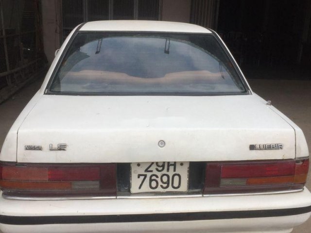 Bán Nissan Bluebird sản xuất 1990, xe nhập còn mới0