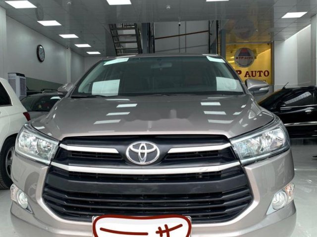 Cần bán gấp Toyota Innova sản xuất năm 2018 còn mới0