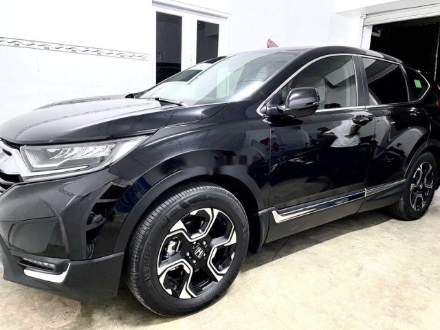 Cần bán lại xe Honda CR V sản xuất 2019, nhập khẩu nguyên chiếc còn mới, giá tốt0