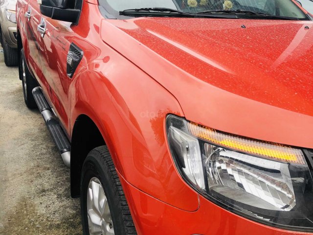 Xe Ford Ranger đời 2015, màu đỏ nhập khẩu giá chỉ 575 triệu đồng0