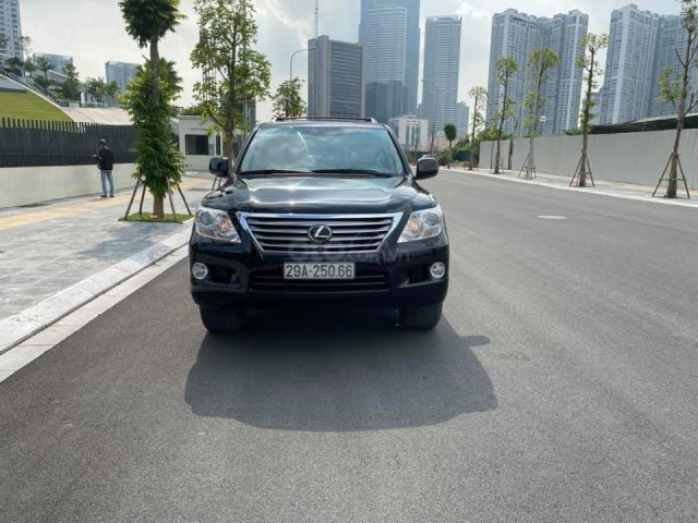 Bán nhanh Lexus LX570 2011 nhập Mỹ xe đẹp long lanh0