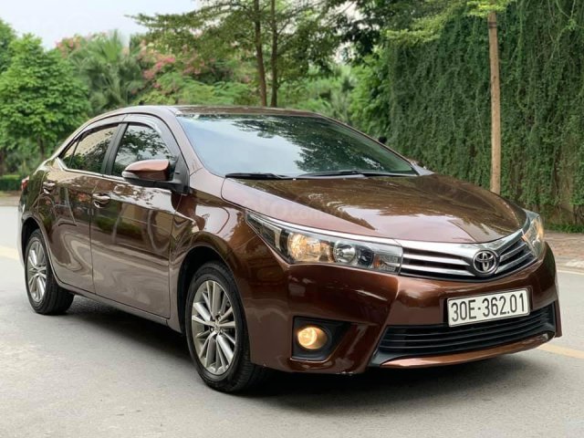 Cần bán gấp với giá ưu đãi nhất chiếc Toyota Corolla Altis 1.8G, sx 2016