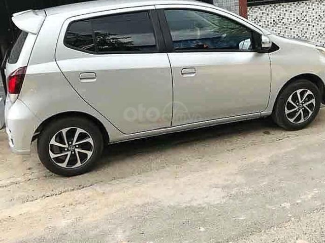 Bán Toyota Wigo năm sản xuất 2019, màu bạc, xe nhập xe gia đình