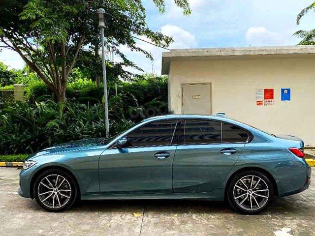 Bán BMW 3 Series 320i đời 2019, màu xanh lam, nhập khẩu nguyên chiếc