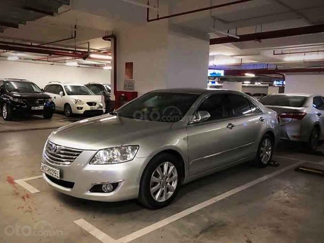 Bán Toyota Camry 3.5Q sản xuất năm 2007, màu bạc chính chủ 