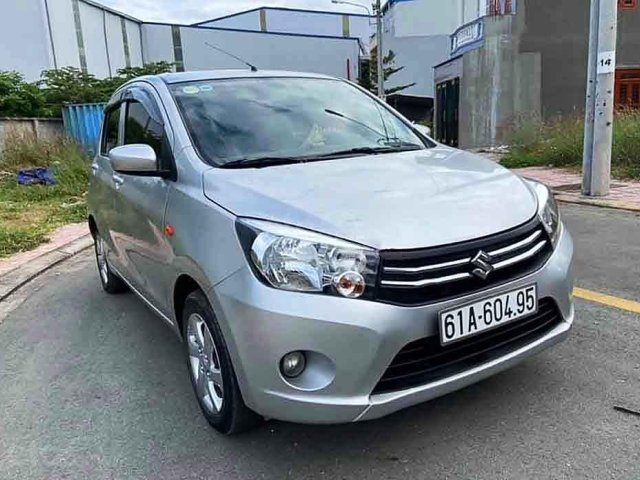 Xe Suzuki Celerio sản xuất 2018, màu bạc số sàn