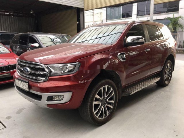 Cần bán xe Ford Everest sản xuất 2019, màu đỏ, nhập khẩu chính chủ0