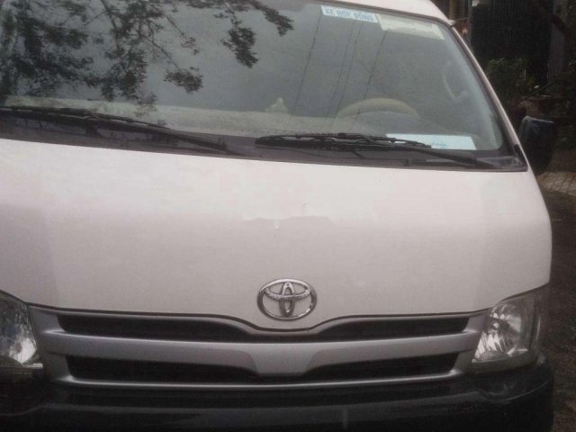 Bán Toyota Hiace sản xuất 2010 còn mới, giá 315tr