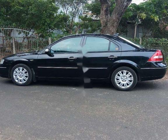 Cần bán gấp Ford Mondeo đời 2003, màu đen, nhập khẩu