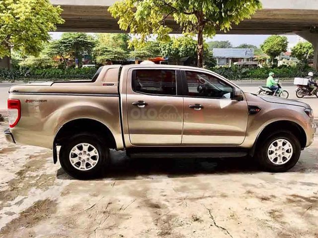 Bán Ford Ranger năm 2017, màu vàng, xe nhập ít sử dụng, giá tốt