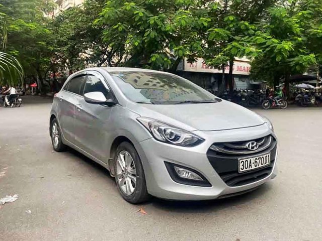 Cần bán lại xe Hyundai i30 đời 2013, màu bạc, xe nhập ít sử dụng, 435 triệu0