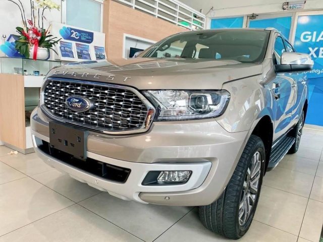 Bán xe được mong đợi nhất năm Ford Everest Titanium model 2021