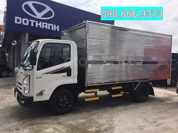 IZ65 tải 3.5T, giá: 3XX000.000đ0