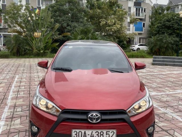 Cần bán Toyota Yaris sản xuất 2014, màu đỏ, nhập khẩu, giá tốt