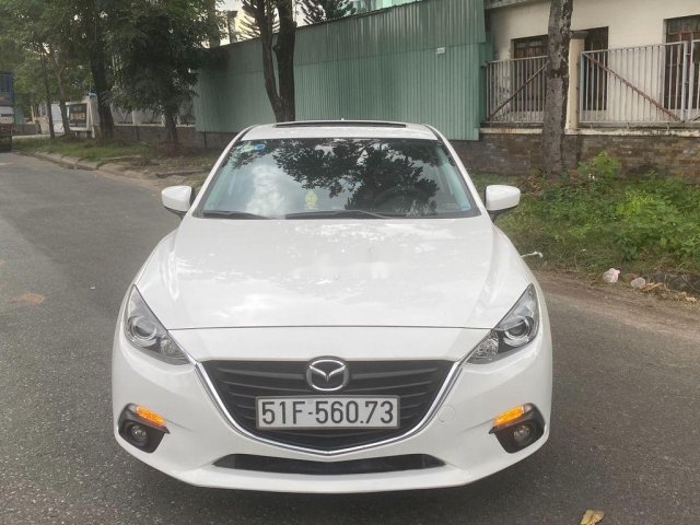 Cần bán lại xe Mazda 3 2015, màu trắng còn mới, 475 triệu