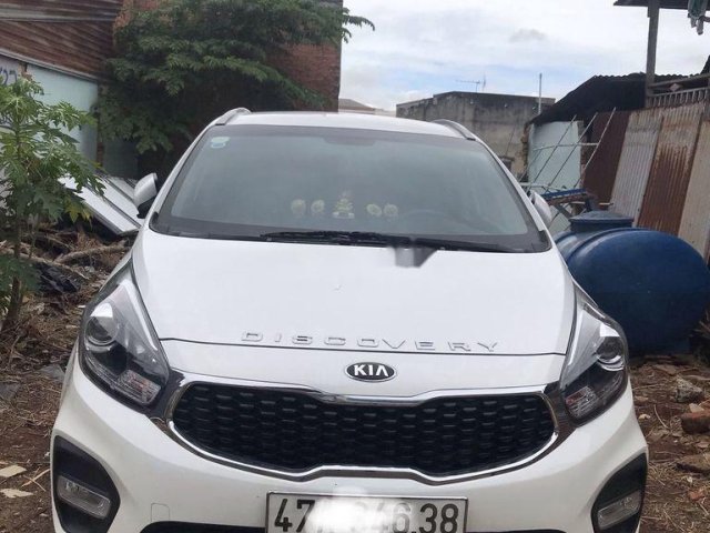 Cần bán lại xe Kia Rondo năm sản xuất 2019, màu trắng còn mới, giá chỉ 520 triệu