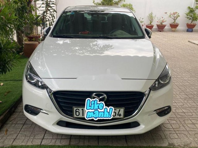 Xe Mazda 3 năm 2018 còn mới, giá 585tr0