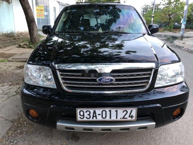 Cần bán xe Ford Escape 2004, màu đen chính chủ, 179tr0