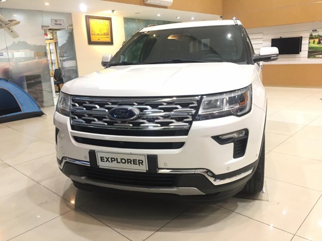 Ford Explorer 2.3L 4WD còn xe màu trắng giao ngay. Ưu đãi cuối năm giảm tiền mặt và tặng kèm phụ kiện khi mua xe0