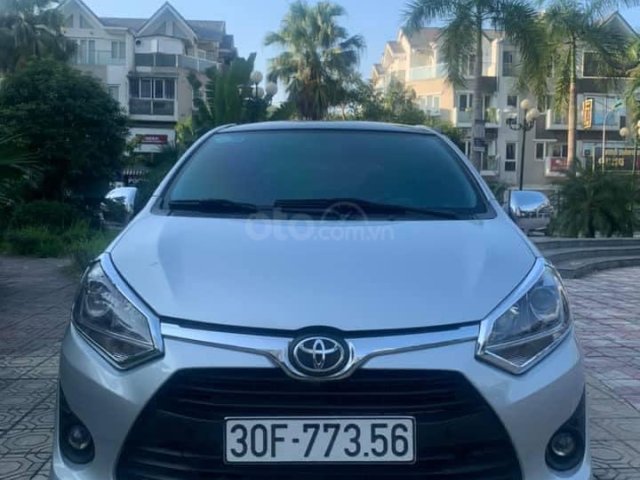 Cần bán xe Toyota Wigo đời 2019, màu bạc