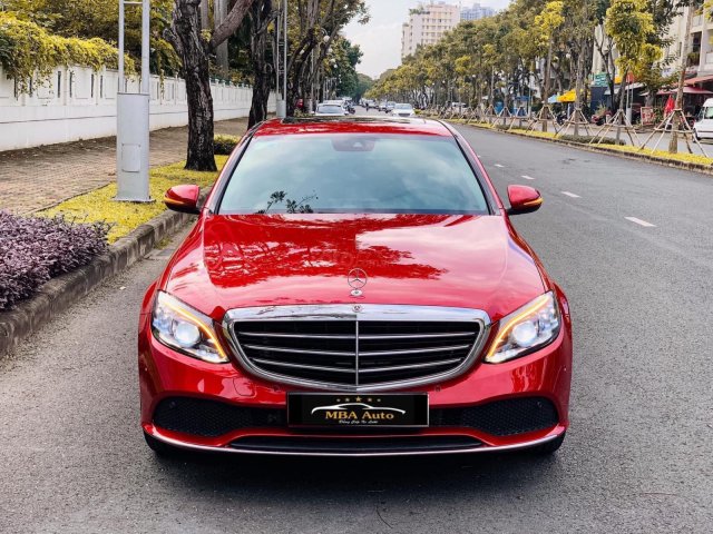 Bán Mercedes C200 Exclusive đỏ, sản xuất 2019, giá cả uy tín