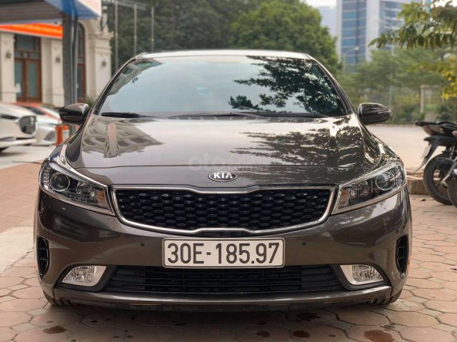 Cần bán xe Kia Cerato đời 2016, đi ít