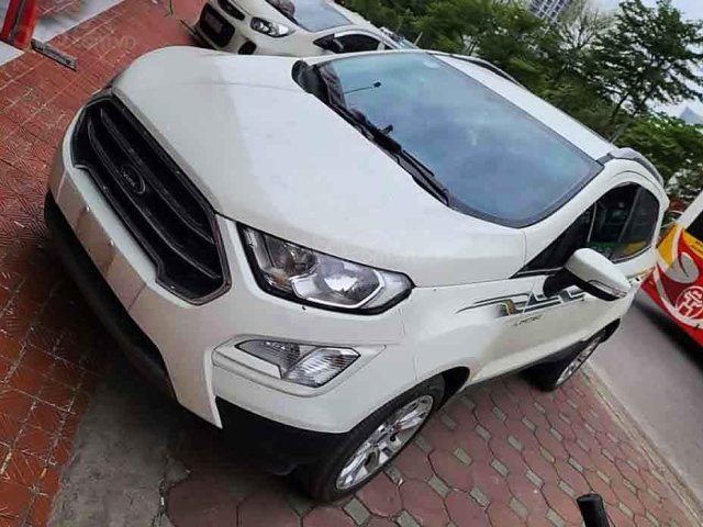 Bán Ford EcoSport đời 2019, màu trắng, 579tr0