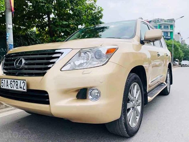 Cần bán lại xe Lexus LX 570 đời 2008, màu vàng, nhập khẩu nguyên chiếc