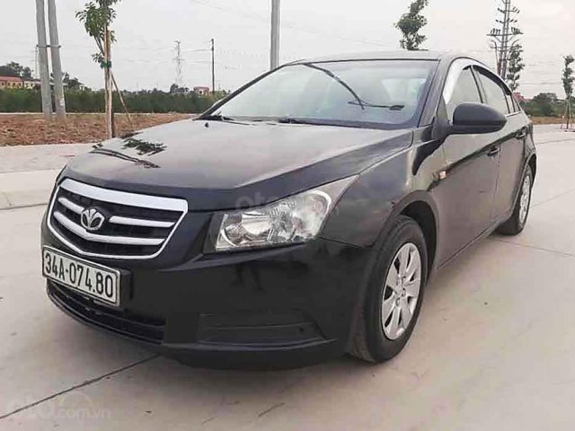 Cần bán Daewoo Lacetti năm 2010, màu đen, nhập khẩu nguyên chiếc, giá chỉ 215 triệu