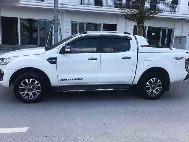 Cần bán xe Ford Ranger Wildtrack 3.3 sản xuất năm 2017, nhập khẩu  0