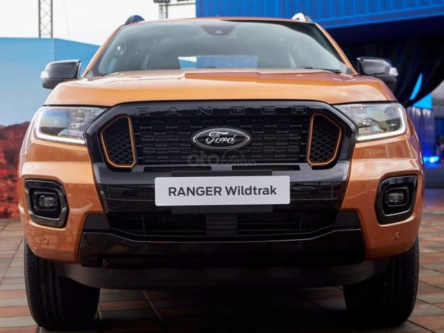 [Siêu ưu đãi] Ford Ranger Wildtrak 4x2 nâng cấp đáng giá - giảm ngay 50 triệu tiền mặt và hàng loạt phụ kiện chính hãng