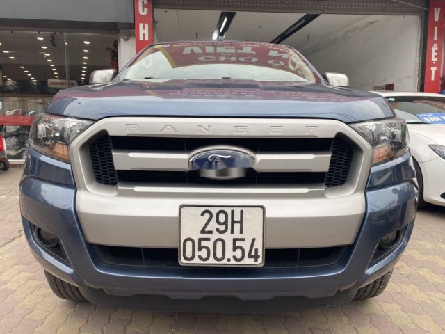 Cần bán xe Ford Ranger năm 2015, màu xanh lam, giá 535tr0