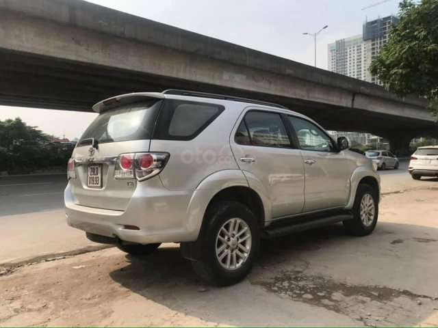 Cần bán xe Toyota Fortuner sản xuất 2013 giá tốt